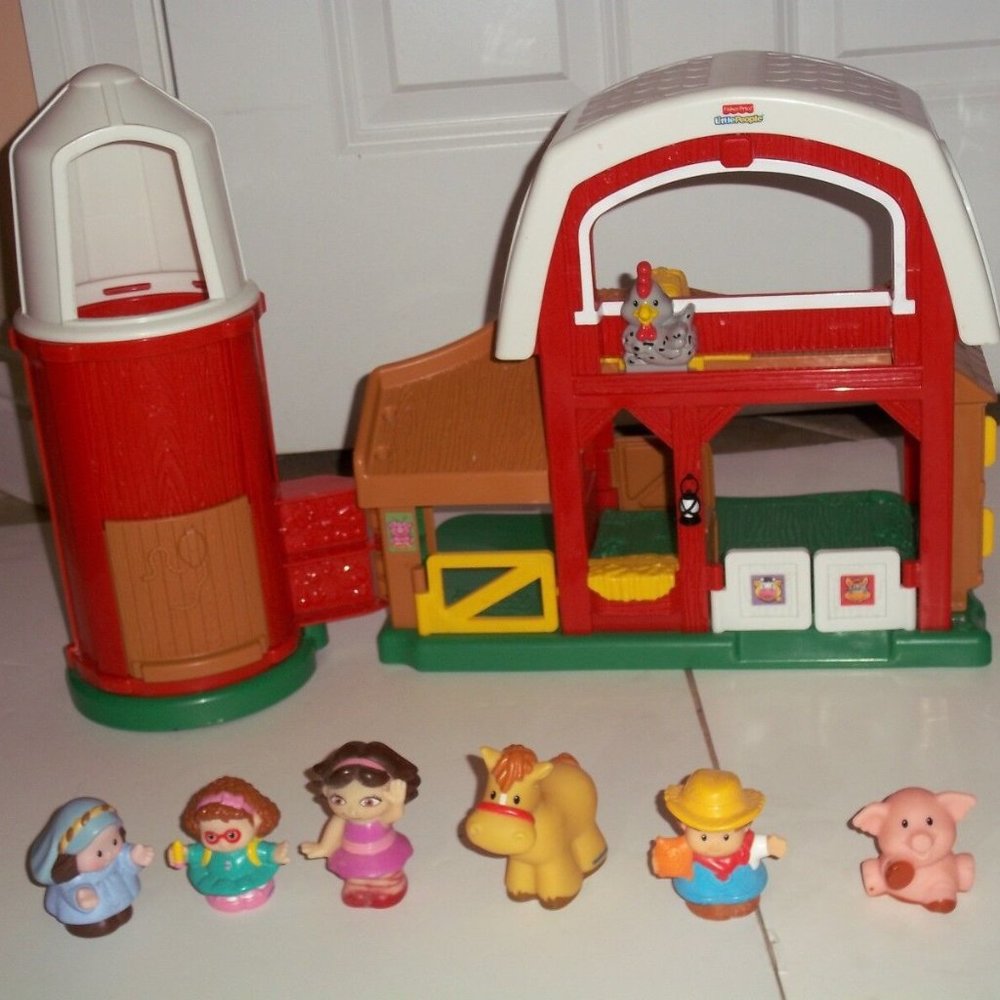 LOT Little People Fisher Price Farm Barn Animals & Sounds People